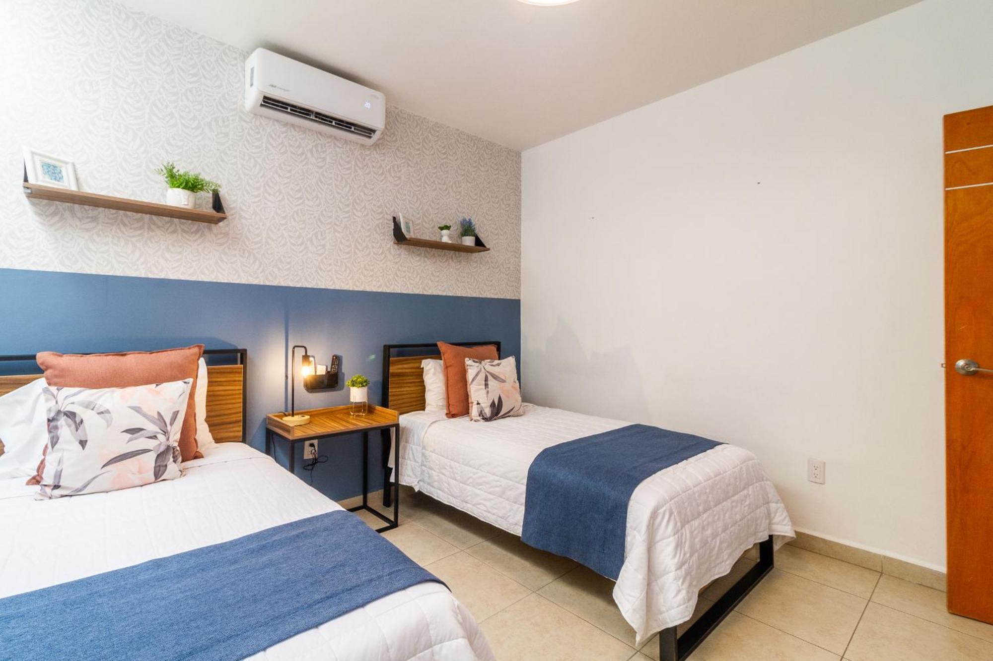 Villa CASA Azul Turquesa Excelente Ubicacion Guadalajara Exterior foto
